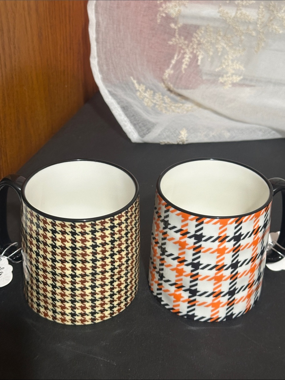 10 strawberry street set of 2 black houndstooth and plaid design coffee mugs